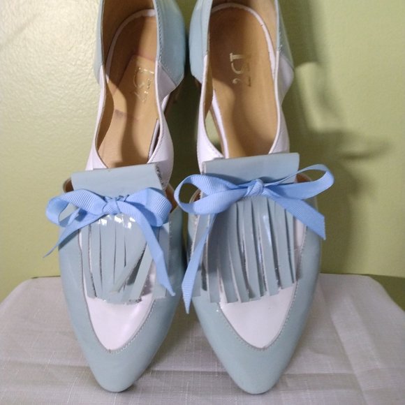 137 Handmade Shoes, blue and white flats - Picture 3 of 5